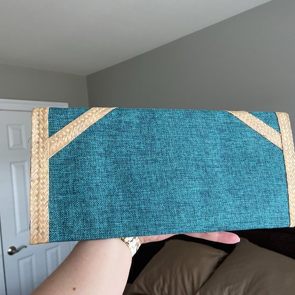 Turquoise & Straw Clutch Handmade in the Caribbean - Picture 2 of 3